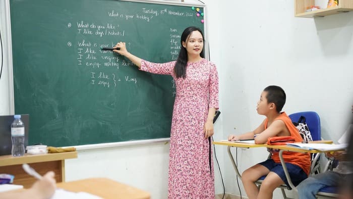 đối tượng học văn bằng 2 đại học ngành sư phạm tiếng anh