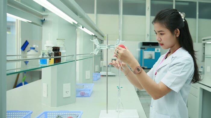 văn bằng 2 cao đẳng kỹ thuật xét nghiệm học những gì