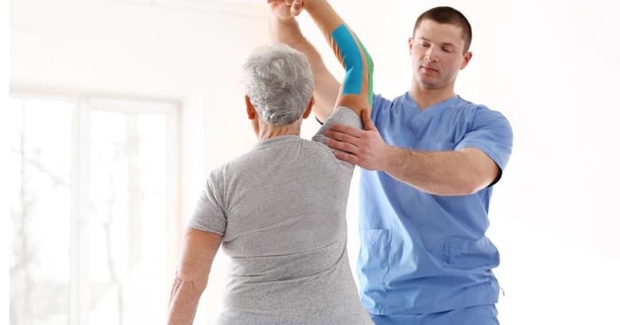 vì sao nên học văn bằng 2 cao đẳng phục hồi chức năng